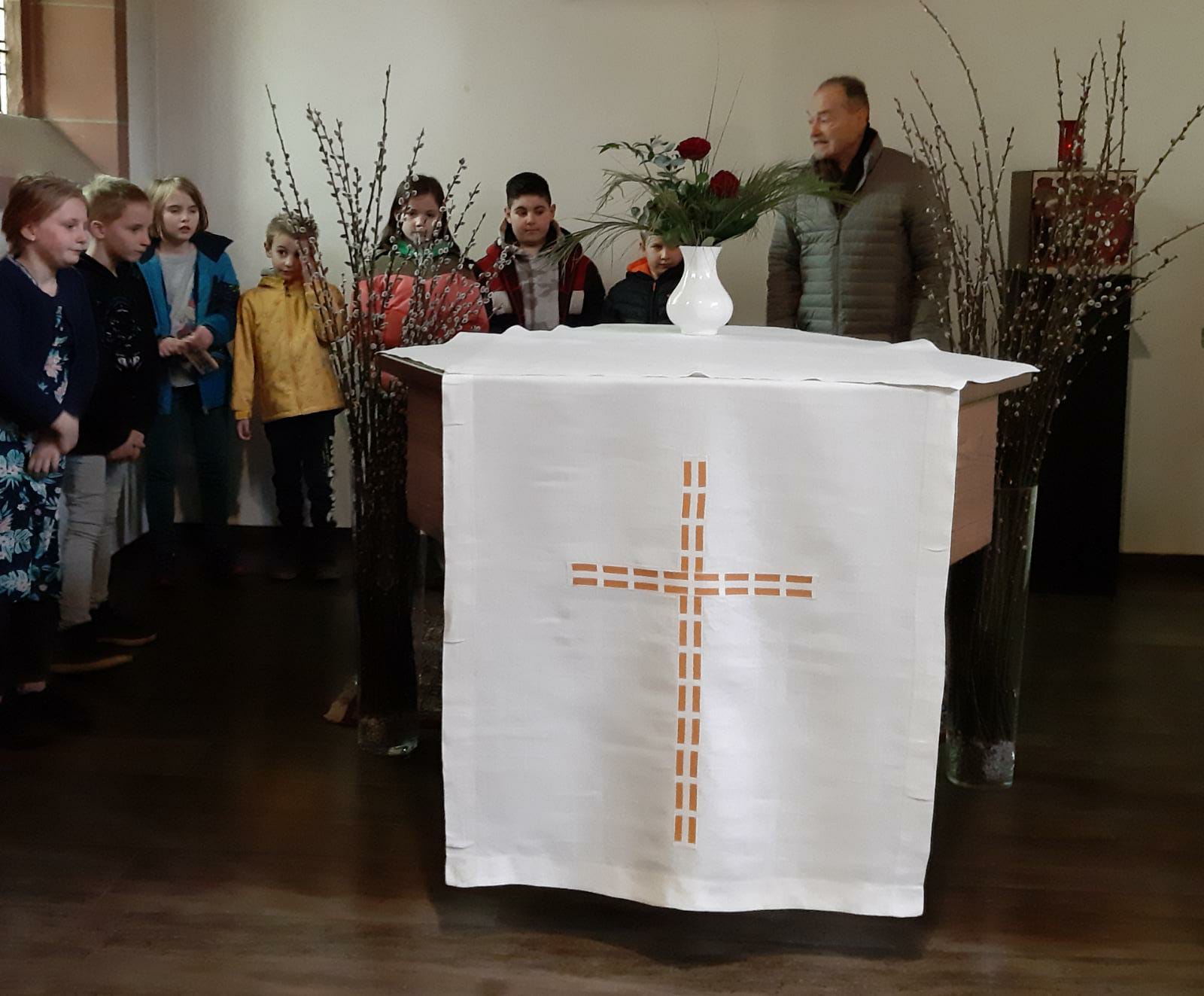   Wortgottesdienst der Kommunionskinder an Gründonnerstag ©  Concetta Massaro